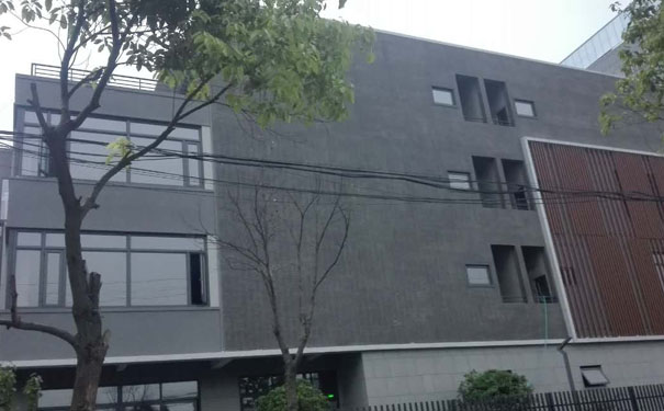 廠房裝修圖片