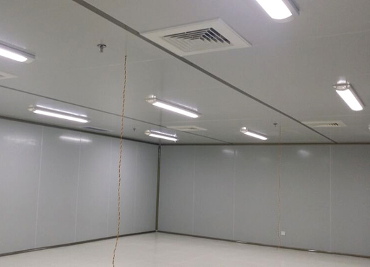 金山凈化車間裝修工程案例_十萬級(jí)廠房?jī)艋?/></a>
					<span>
						<a href=